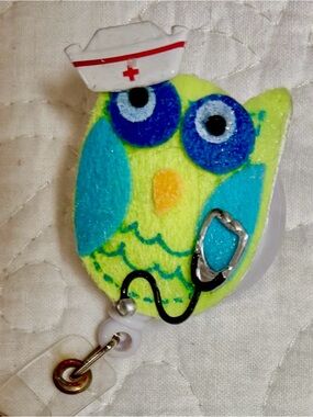Cute Nurse Owl Badge Reel in Neon Yellow & Teal
